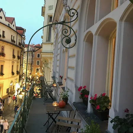 Royal Road * Prague