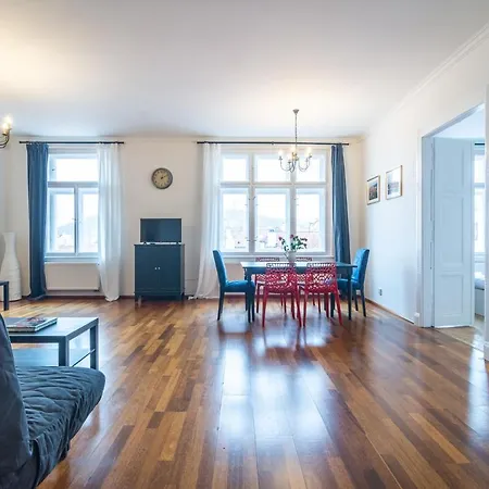 Royal Road Apartment