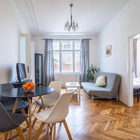 Apartment Royal Road Prague