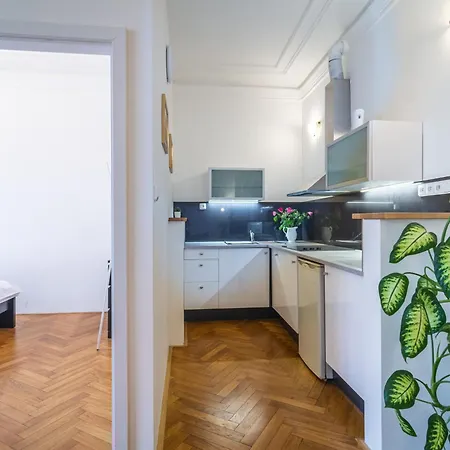 Apartment Royal Road Prague