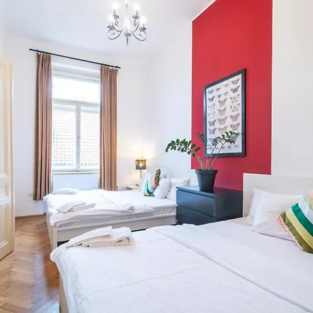Apartment Royal Road Prague