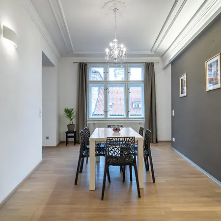 Apartment Royal Road Prague