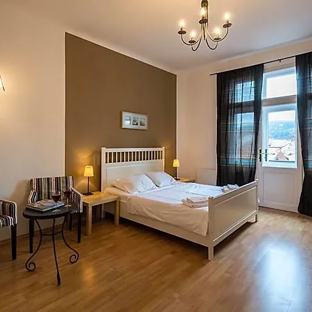 Apartment Royal Road