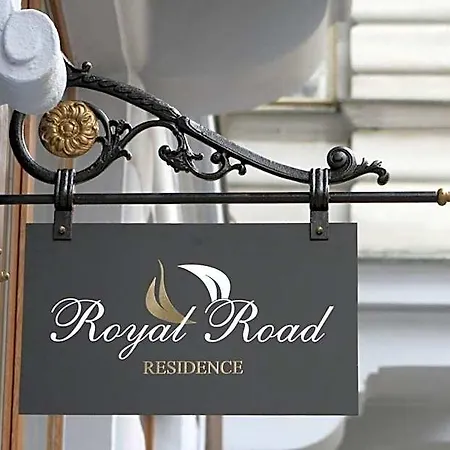 Royal Road *