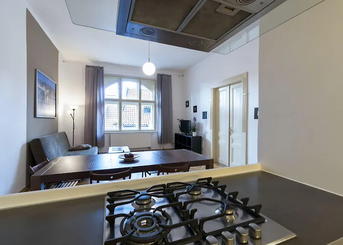 Royal Road Appartement *